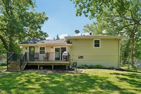 7132 Courtly Road Woodbury MN 55125