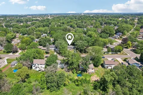 7132 Courtly Road Woodbury MN 55125