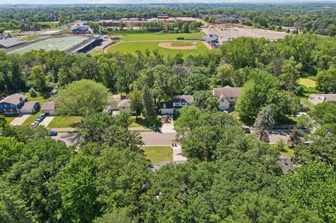 7132 Courtly Road Woodbury MN 55125