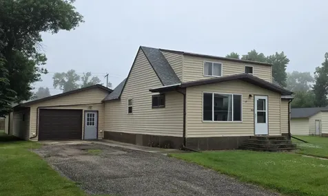 1104 Foster Avenue NE Cooperstown ND 58425