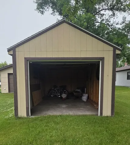 1104 Foster Avenue NE Cooperstown ND 58425