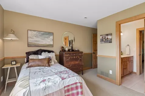 8964 Almquist Way Inver Grove Heights MN 55077