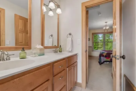 8964 Almquist Way Inver Grove Heights MN 55077