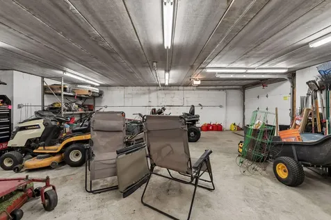 8964 Almquist Way Inver Grove Heights MN 55077