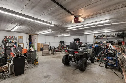 8964 Almquist Way Inver Grove Heights MN 55077