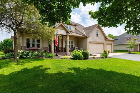 10610 Pinnacle Way Woodbury MN 55129