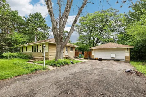 6948 Janell Avenue N Brooklyn Park MN 55428
