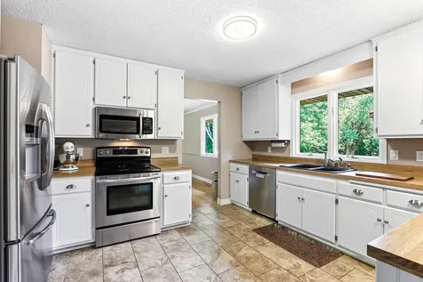 17152 Gage Way Lakeville MN 55024