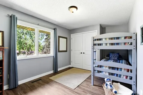 17152 Gage Way Lakeville MN 55024