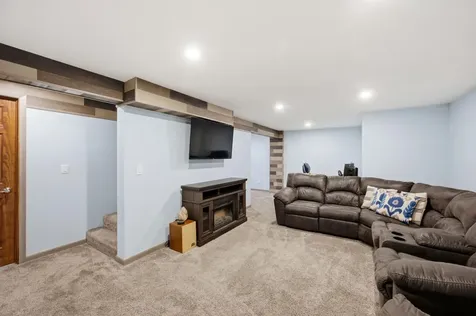1221 Roosevelt Avenue Detroit Lakes MN 56501