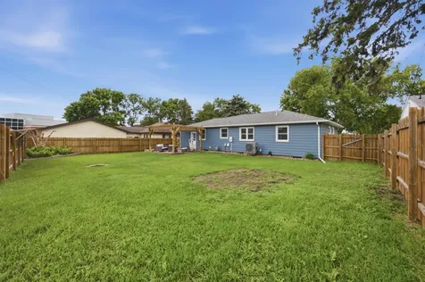 1221 Roosevelt Avenue Detroit Lakes MN 56501