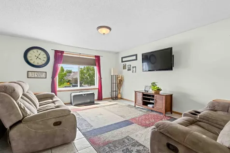 1707 Huntington Drive West Fargo ND 58078