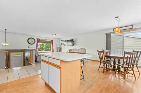 1707 Huntington Drive West Fargo ND 58078