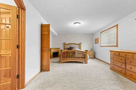 1707 Huntington Drive West Fargo ND 58078