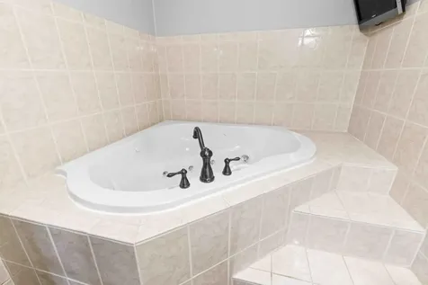 1707 Huntington Drive West Fargo ND 58078