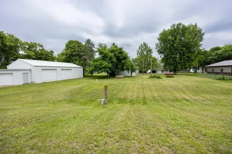 44114 Outlet Beach Road Pelican Rapids MN 56572