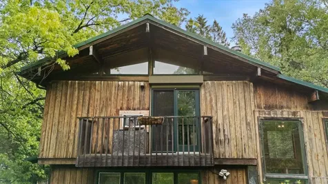 5038 Morris Thomas Road Hermantown MN 55811