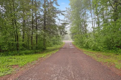 5038 Morris Thomas Road Hermantown MN 55811