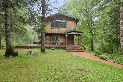 5038 Morris Thomas Road Hermantown MN 55811