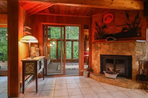 5038 Morris Thomas Road Hermantown MN 55811