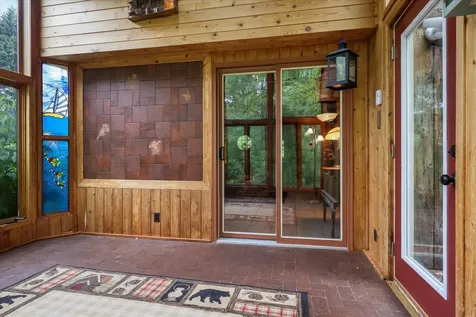 5038 Morris Thomas Road Hermantown MN 55811