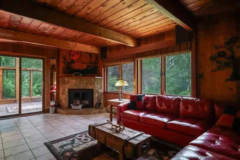 5038 Morris Thomas Road Hermantown MN 55811