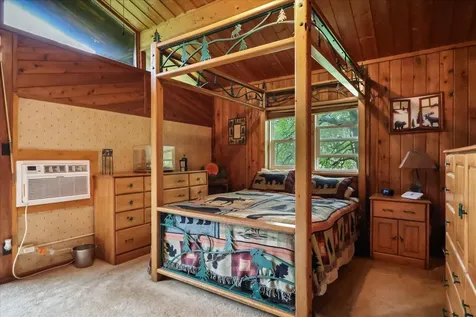 5038 Morris Thomas Road Hermantown MN 55811