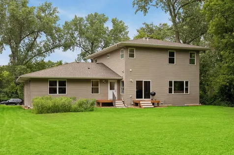 2551 15th Street NW New Brighton MN 55112