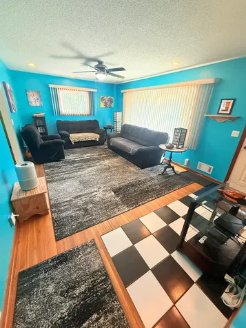 2055 English Street Maplewood MN 55109