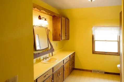 7809 83rd Street SE Edgeley ND 58433