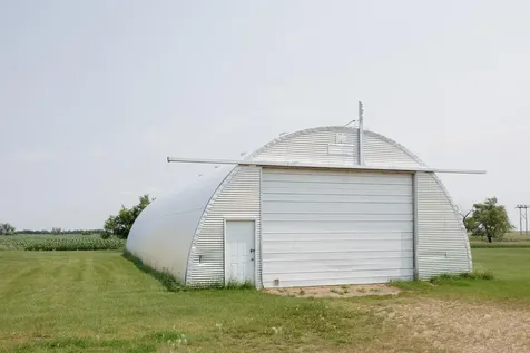 7809 83rd Street SE Edgeley ND 58433