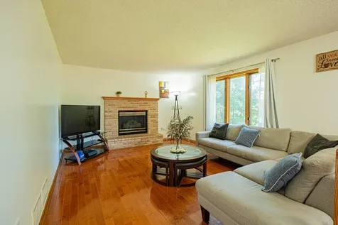 5440 Riverwood Lane Savage MN 55378