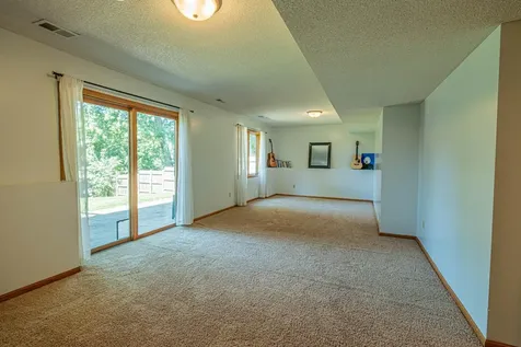 5440 Riverwood Lane Savage MN 55378