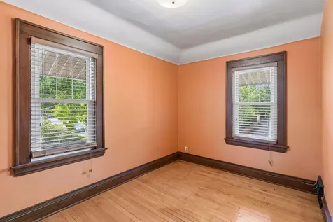 916 34th Street W Minneapolis MN 55408