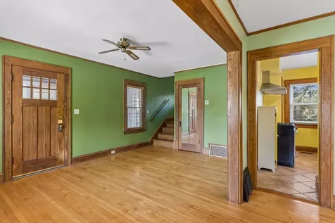 916 34th Street W Minneapolis MN 55408