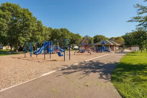 911 7th Street S Hopkins MN 55343