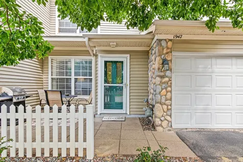 1947 Bluestem Lane Shoreview MN 55126