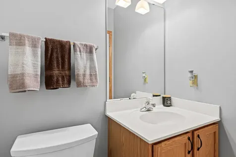 1947 Bluestem Lane Shoreview MN 55126