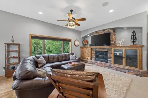 607 100th Court NE Blaine MN 55434