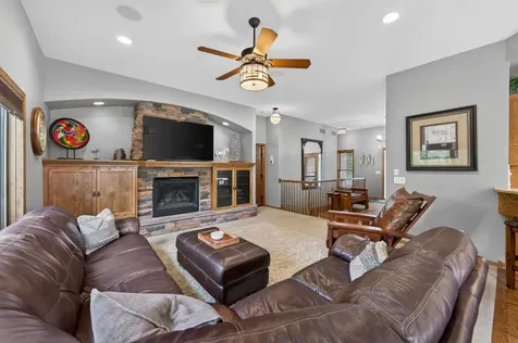 607 100th Court NE Blaine MN 55434