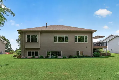 607 100th Court NE Blaine MN 55434