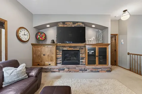 607 100th Court NE Blaine MN 55434