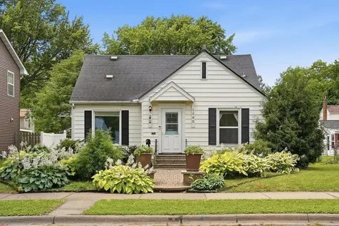 1285 Galtier Street Saint Paul MN 55117