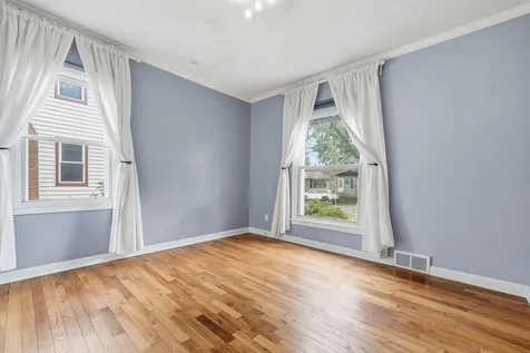 1285 Galtier Street Saint Paul MN 55117