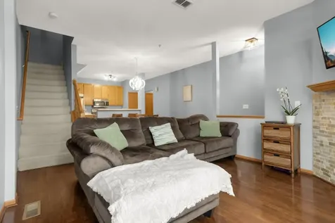 13533 Carmody Drive Eden Prairie MN 55344