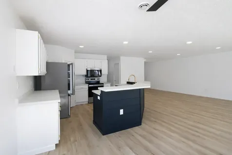 825 12th Avenue W West Fargo ND 58078