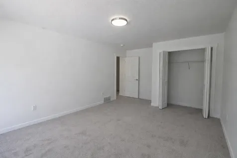 825 12th Avenue W West Fargo ND 58078