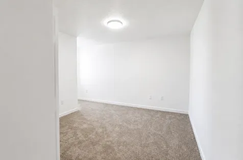 825 12th Avenue W West Fargo ND 58078