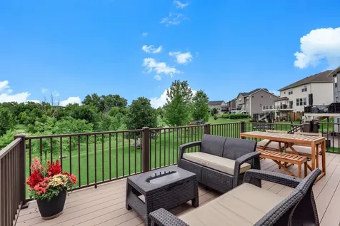 2232 Sorrel Court Victoria MN 55386