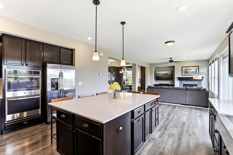 2232 Sorrel Court Victoria MN 55386
